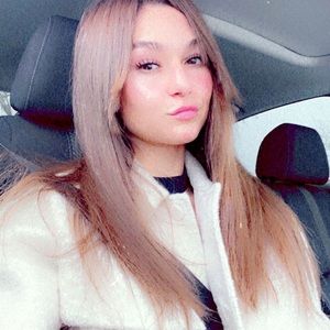 Meet your Posher, Mia-sara